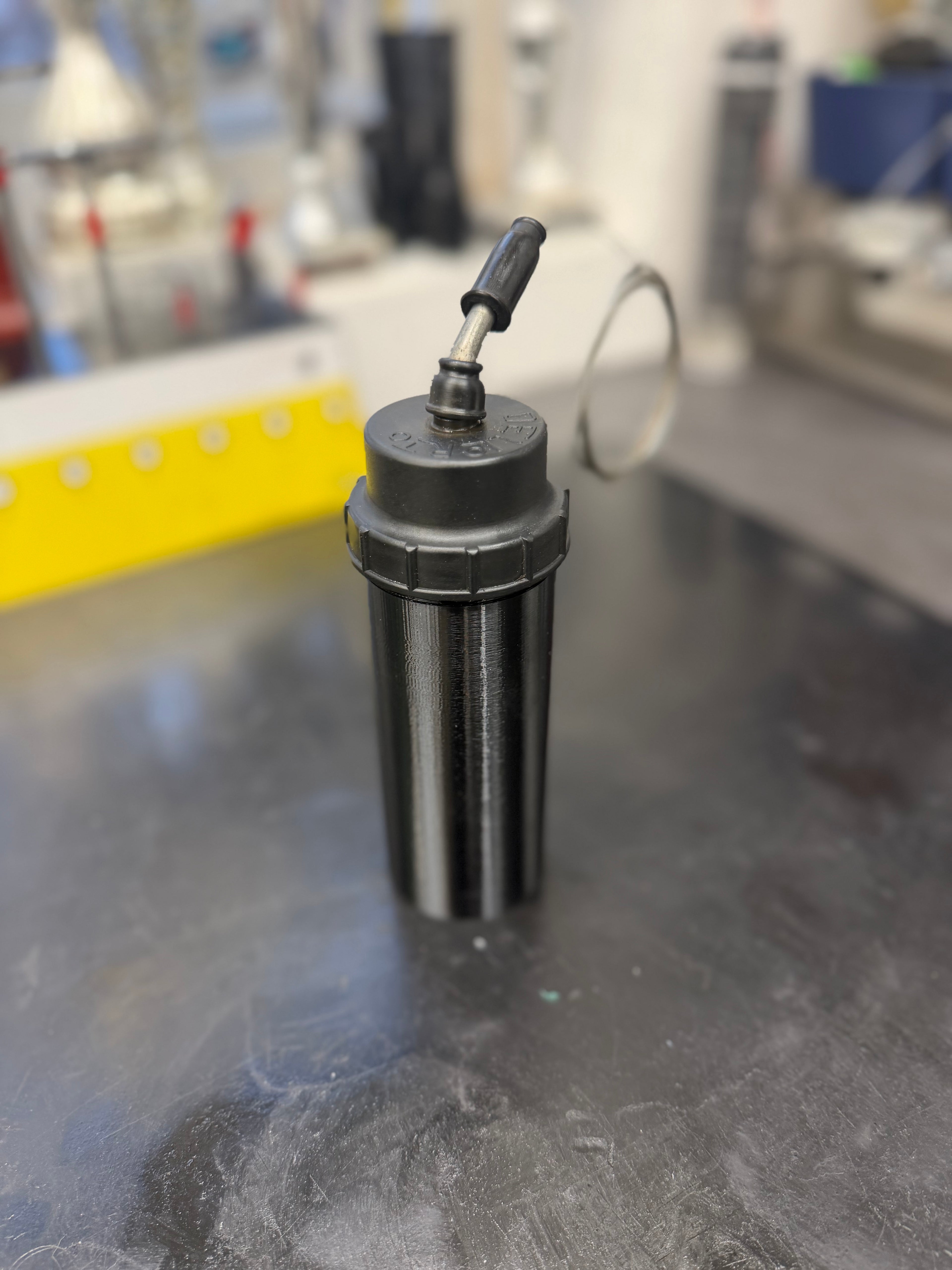 Needle and slide protector for Rotax