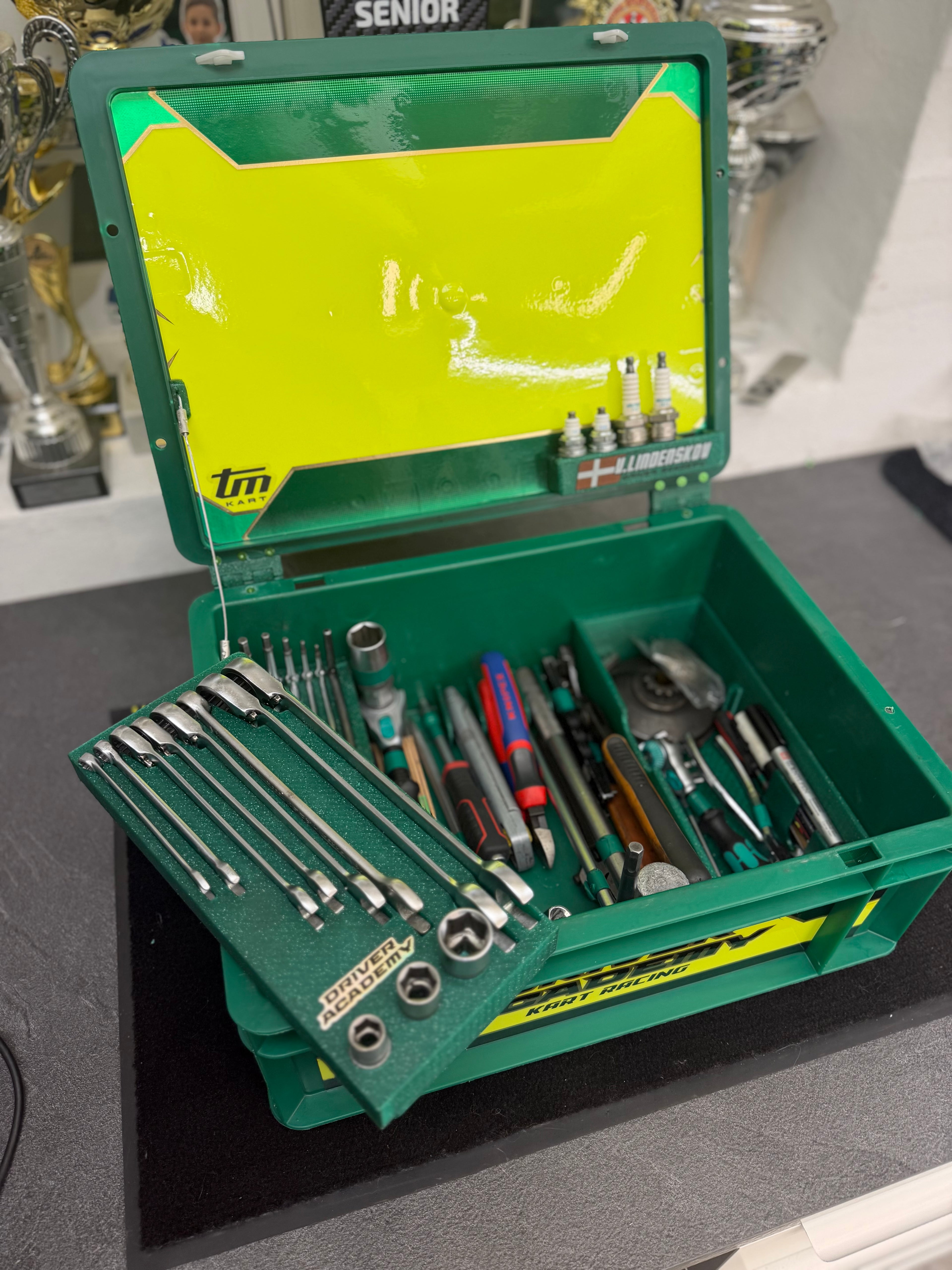 RaceTech Paddock Box